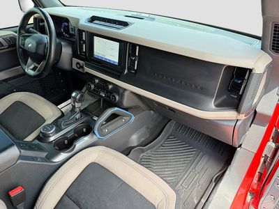 2023 Ford Bronco - Photo 12