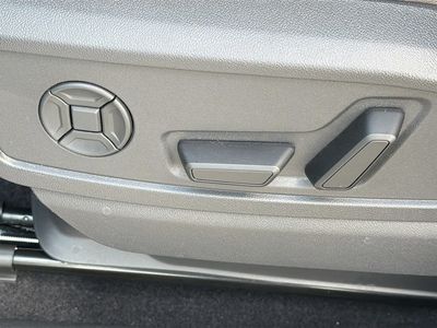 2025 Audi Q5 - Photo 24