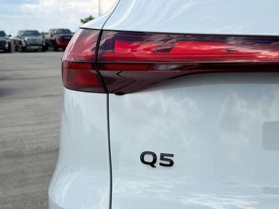 2025 Audi Q5 - Photo 10