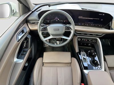 2025 Audi Q5 - Photo 16