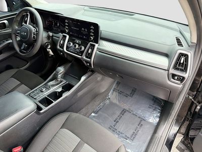 2023 Kia Sorento - Photo 13