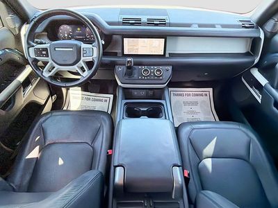 2023 Land Rover Defender - Photo 14