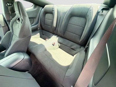 2017 Ford Mustang - Photo 18