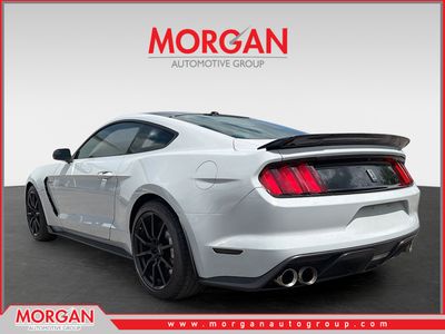 2017 Ford Mustang - Photo 5