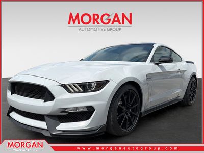2017 Ford Mustang - Photo 7