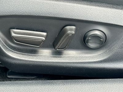 2023 Toyota Camry - Photo 22