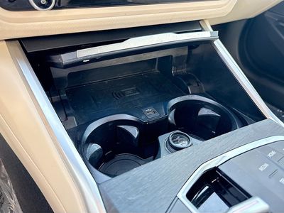 2023 BMW 3 Series - Photo 30