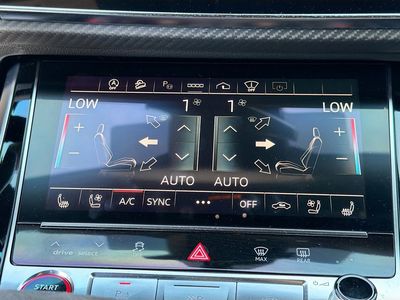 2024 Audi RS Q8 - Photo 33