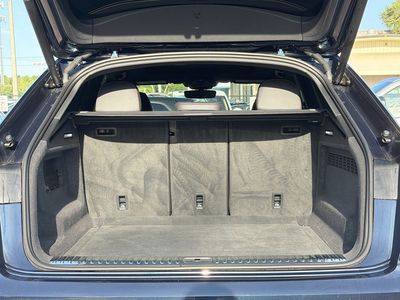 2024 Audi RS Q8 - Photo 11