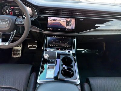 2024 Audi RS Q8 - Photo 18