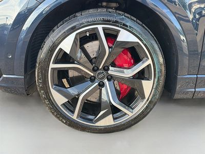 2024 Audi RS Q8 - Photo 41