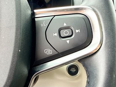 2023 Volvo XC40 - Photo 39