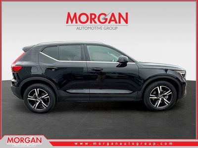 2023 Volvo XC40 - Photo 2