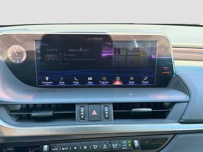 2021 Lexus ES - Photo 28