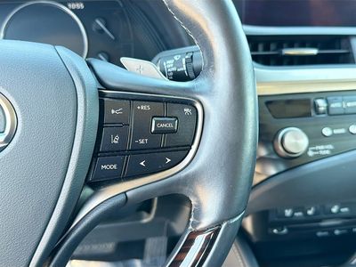 2021 Lexus ES - Photo 36