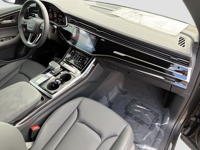 2026 Audi Q8 - Photo 14