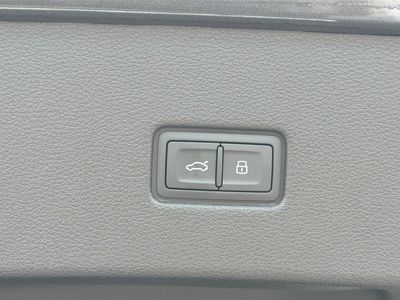 2026 Audi Q8 - Photo 13