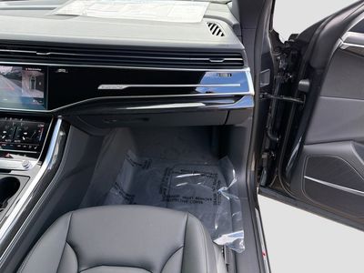 2026 Audi Q8 - Photo 18