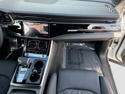 2026 Audi SQ7 - Photo 17