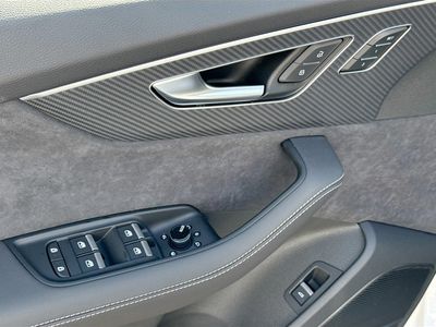 2026 Audi SQ7 - Photo 22