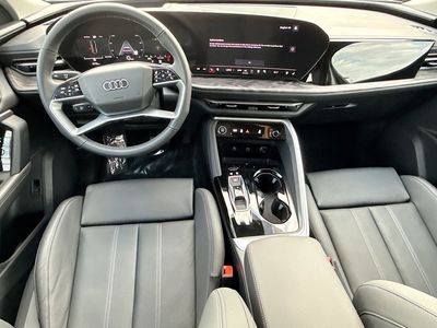 2025 Audi Q5 - Photo 14