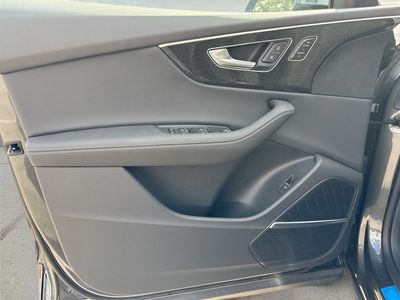 2026 Audi Q8 - Photo 25
