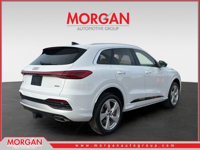 2025 Audi Q5 - Photo 3