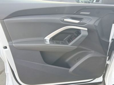 2025 Audi Q5 - Photo 22