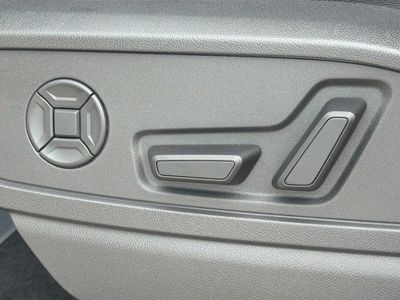 2025 Audi Q5 - Photo 25