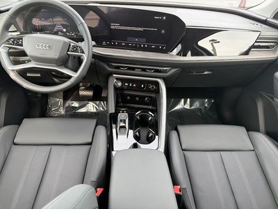 2025 Audi Q5 - Photo 19