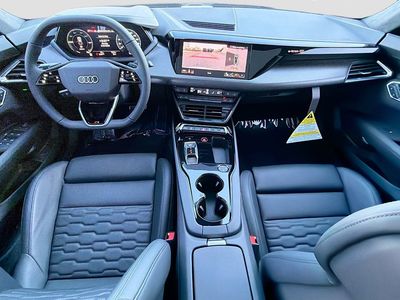 2026 Audi S e-tron GT - Photo 15