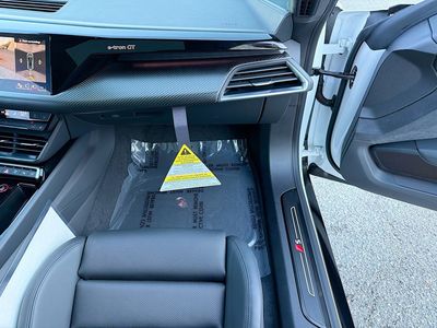 2026 Audi S e-tron GT - Photo 17