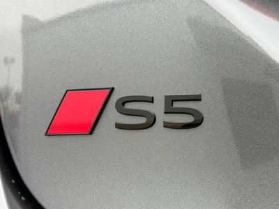 2025 Audi S5 - Photo 11