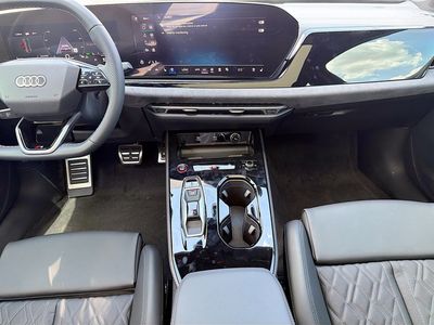 2025 Audi S5 - Photo 19