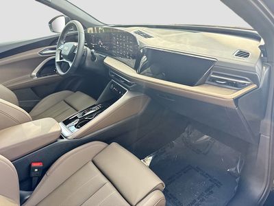 2025 Audi Q5 Sportback - Photo 12