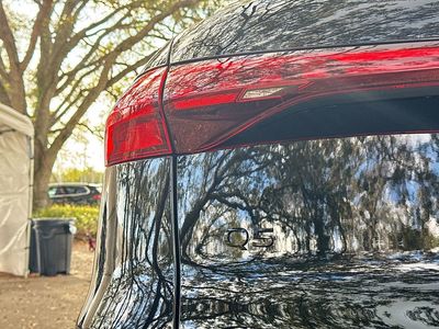 2025 Audi Q5 Sportback - Photo 10