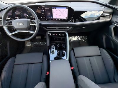 2025 Audi Q5 - Photo 16