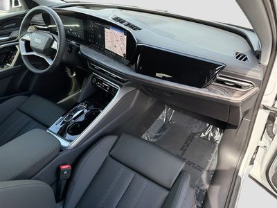 2025 Audi Q5 - Photo 14