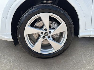 2025 Audi Q5 - Photo 41