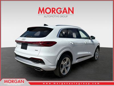 2025 Audi Q5 - Photo 3