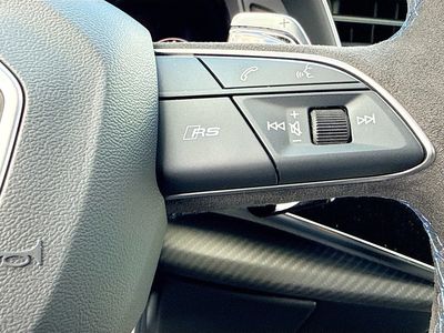 2026 Audi RS Q8 - Photo 36