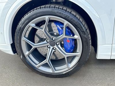 2026 Audi RS Q8 - Photo 39