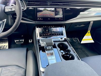 2026 Audi RS Q8 - Photo 17