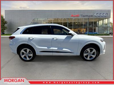 2025 Audi Q5 - Photo 2