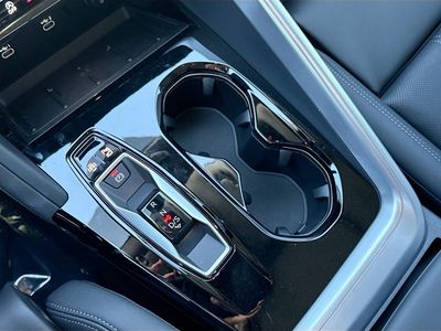2025 Audi Q5 - Photo 28