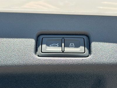 2025 Audi Q5 - Photo 12