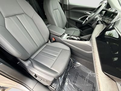 2025 Audi Q5 - Photo 13