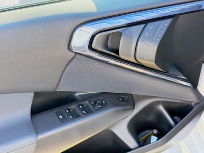 2025 BMW X3 — photo 23 view