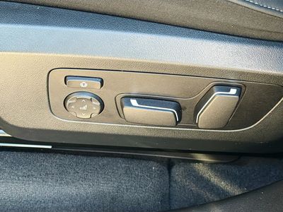 2025 BMW X3 — photo 25 view