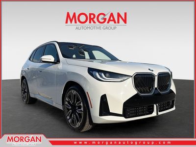2025 BMW X3 30 xDrive in Alpine White — front three-quarter view